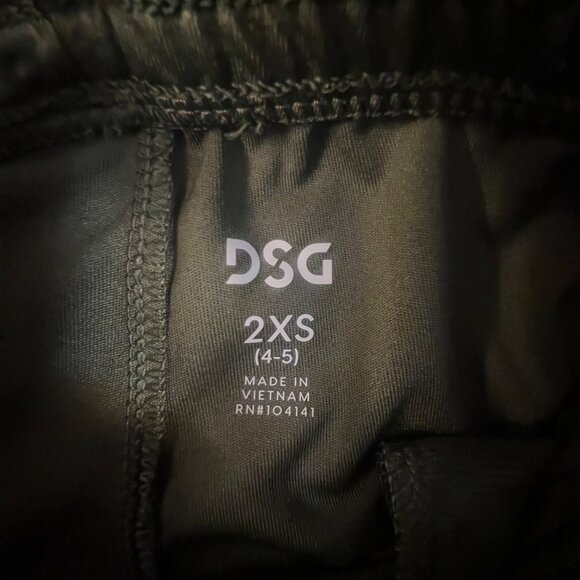 DSG Knit Train Short 2XS GreenAthletic Fit Sportswear With Elastic Waist & Knee- - Picture 6 of 10